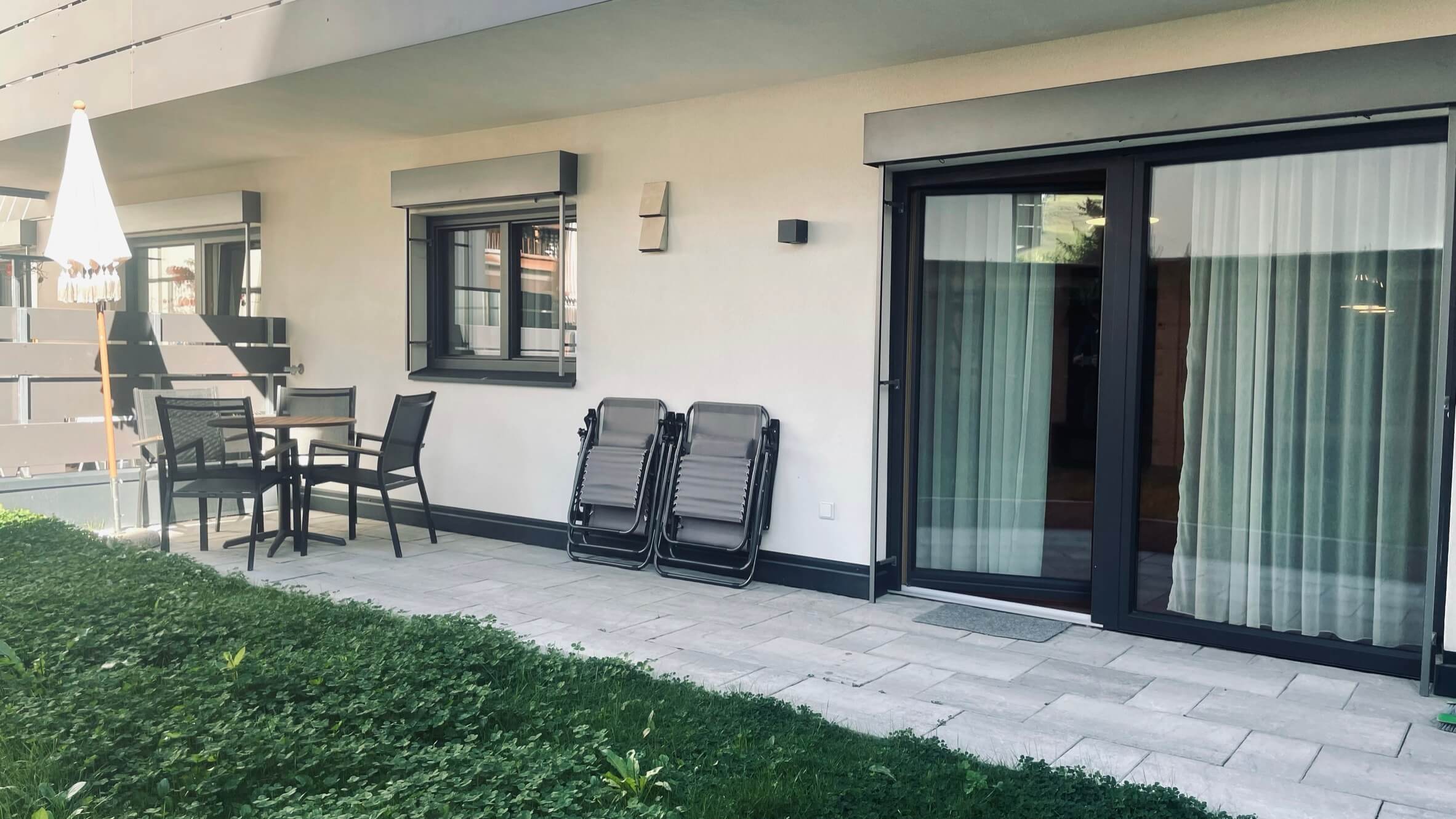 Zweizimmerwohnung - Parterre - Garten